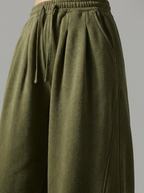 Two Tuck Wide Leg Pants