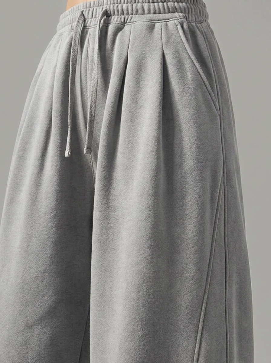 Two Tuck Wide Leg Pants